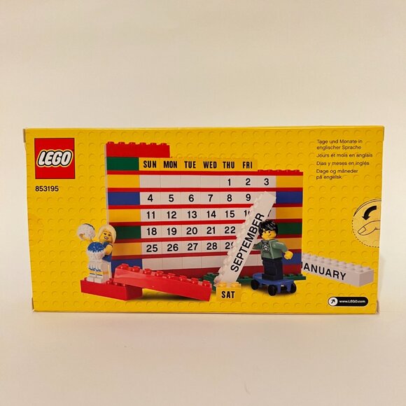 LEGO Brick Calendar set 853195 with Cheerleader Minifigure - Picture 2 of 4